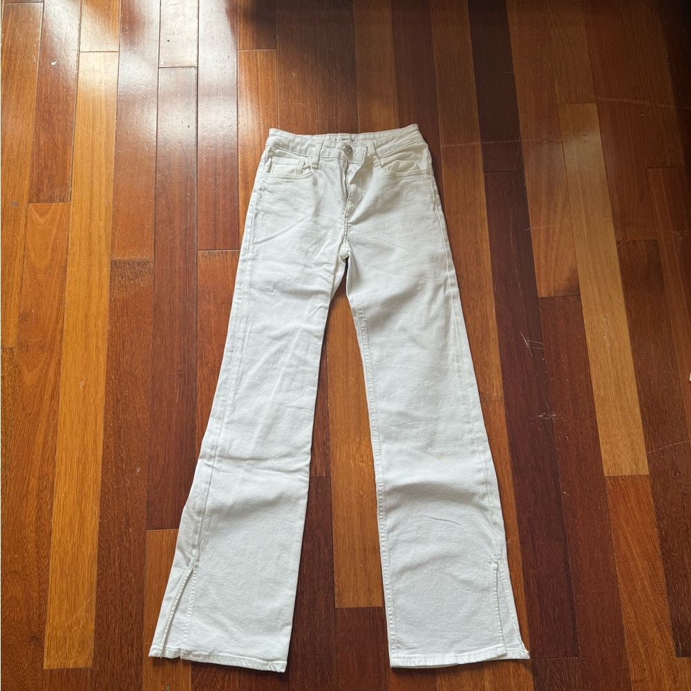 Mango White Straight leg Jean with slit